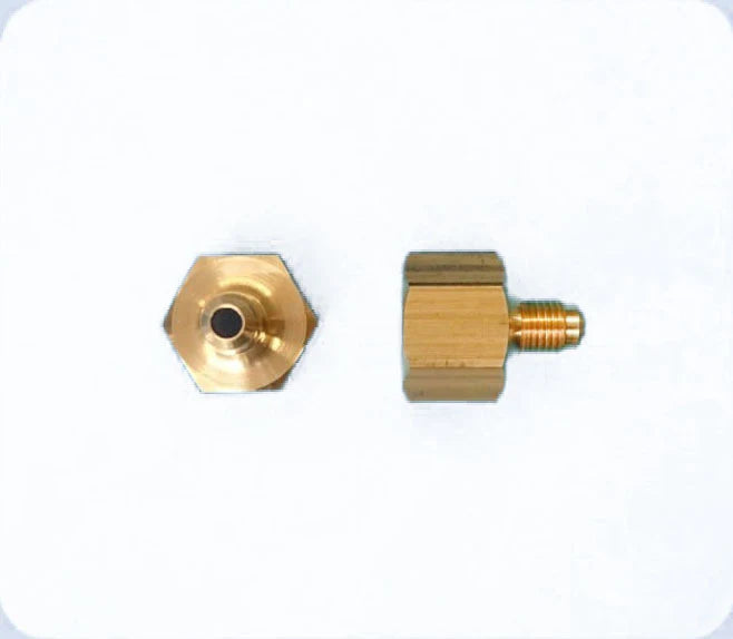 Verloopnippel freon 1/4" rechtsdraad naar 7/16 uitwendig draad